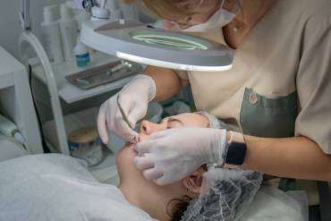 Dermaplaning Facial in Northern Virginia for Smoother Brighter Skin